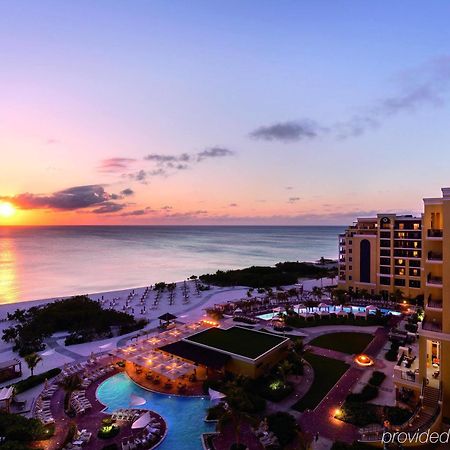 Hotel The Ritz-Carlton, Aruba à Palm Beach Extérieur photo