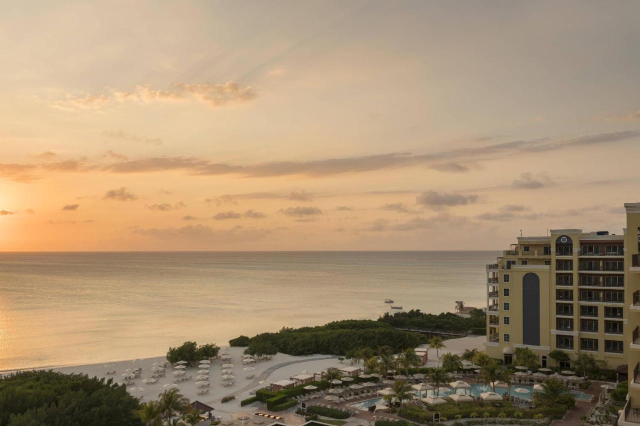 Hotel The Ritz-Carlton, Aruba à Palm Beach Extérieur photo