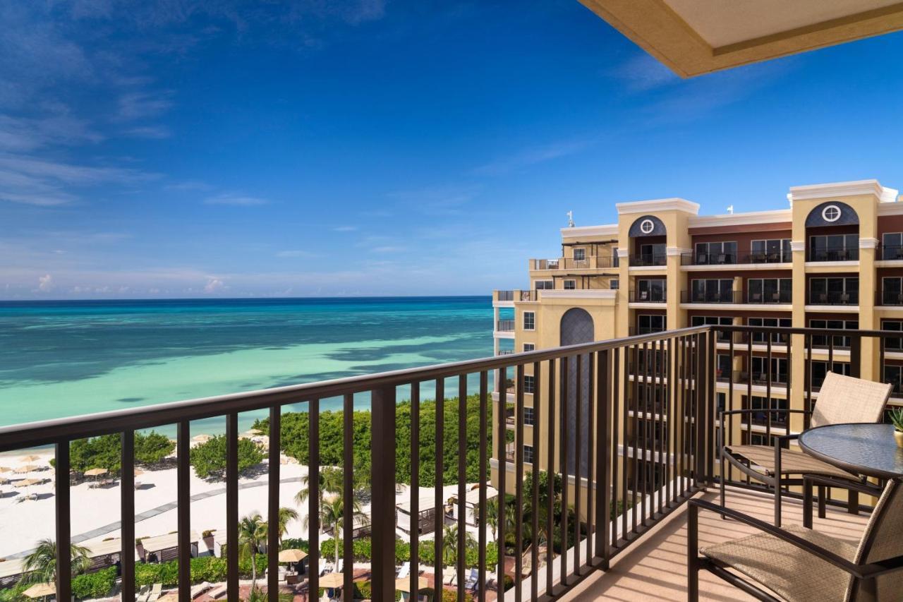 Hotel The Ritz-Carlton, Aruba à Palm Beach Extérieur photo