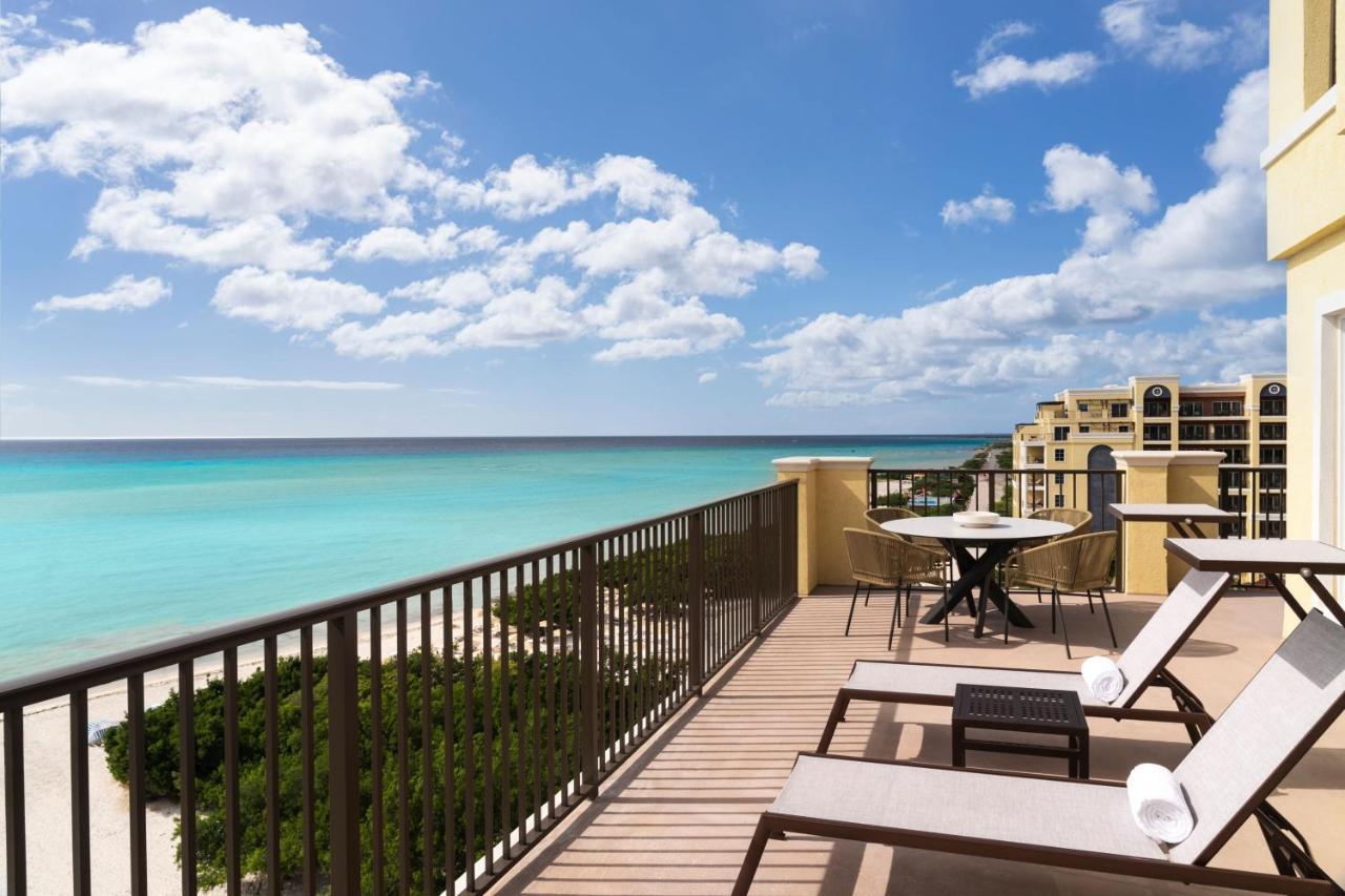 Hotel The Ritz-Carlton, Aruba à Palm Beach Extérieur photo