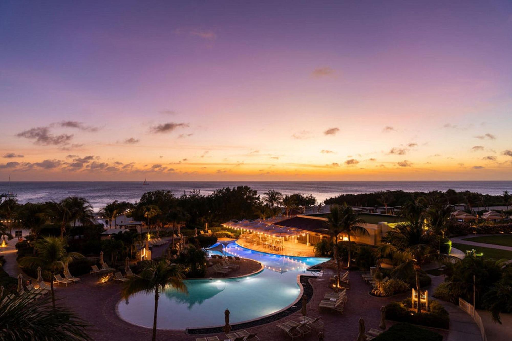 Hotel The Ritz-Carlton, Aruba à Palm Beach Extérieur photo