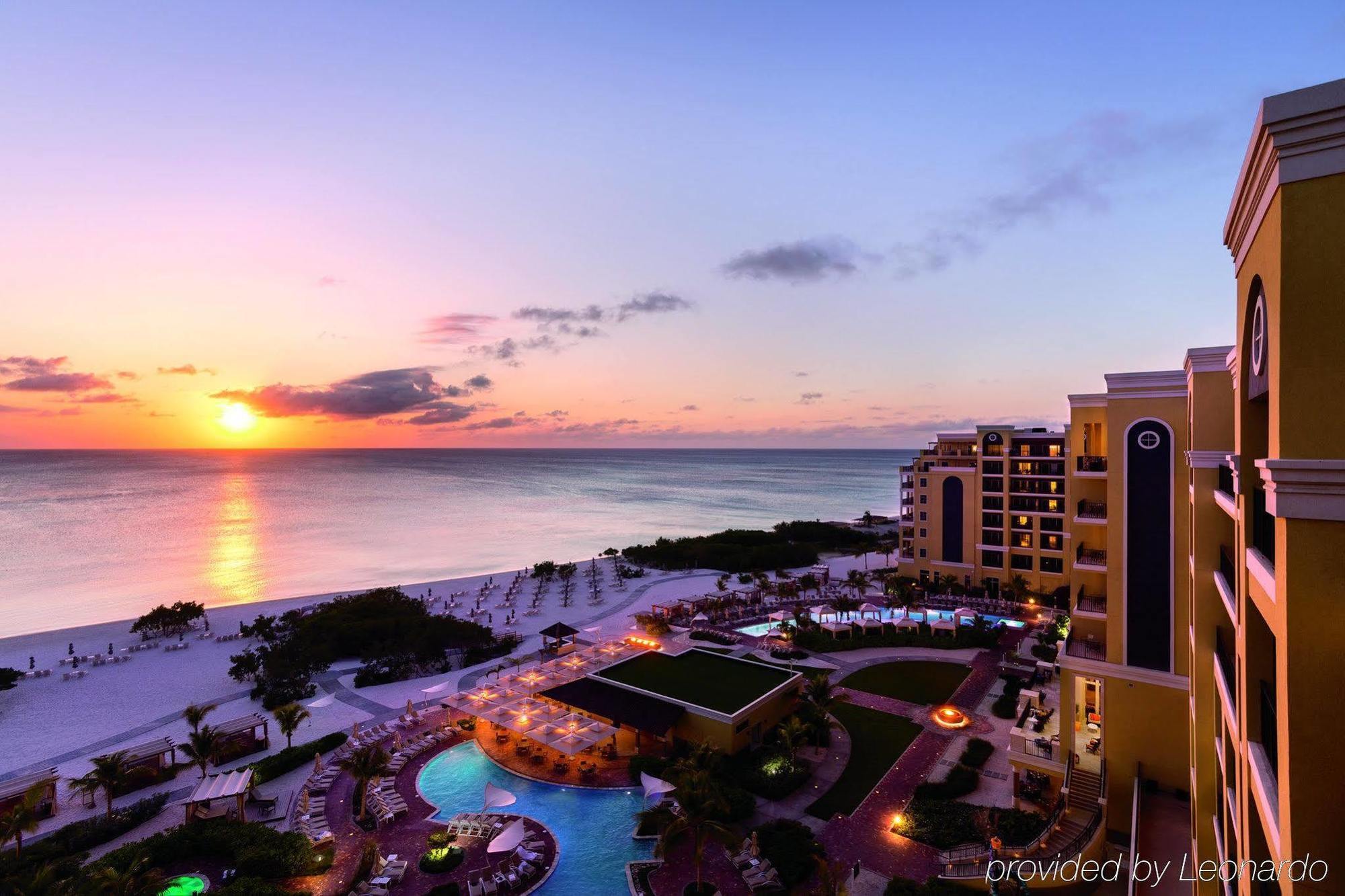 Hotel The Ritz-Carlton, Aruba à Palm Beach Extérieur photo